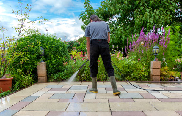 Professional Pressure Washing in Crystal Lakes, OH